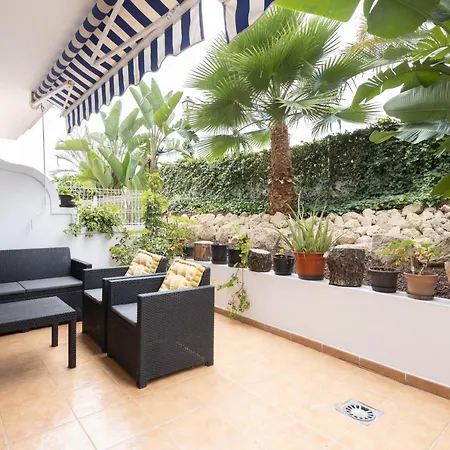 Lava Apartment.terrace And Swimmingpool 아파트